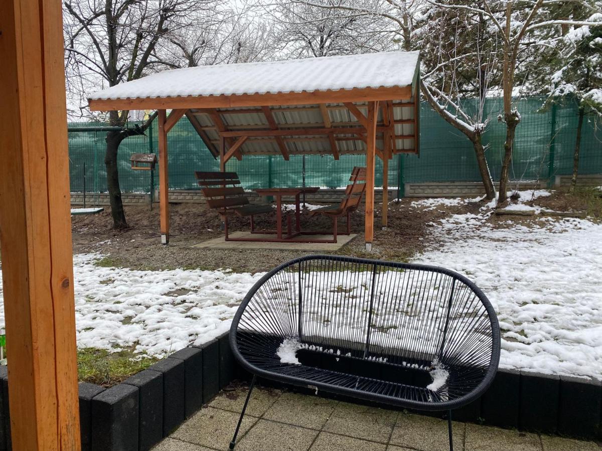 Hacjenda - Domek Caloroczny Krasnobród エクステリア 写真