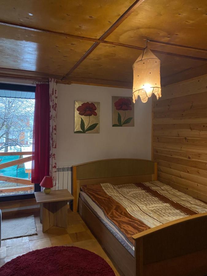 Hacjenda - Domek Caloroczny Krasnobród エクステリア 写真